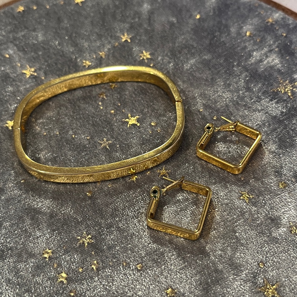 Monet Vtg Gold Bangle + Square Hoop Earring Set